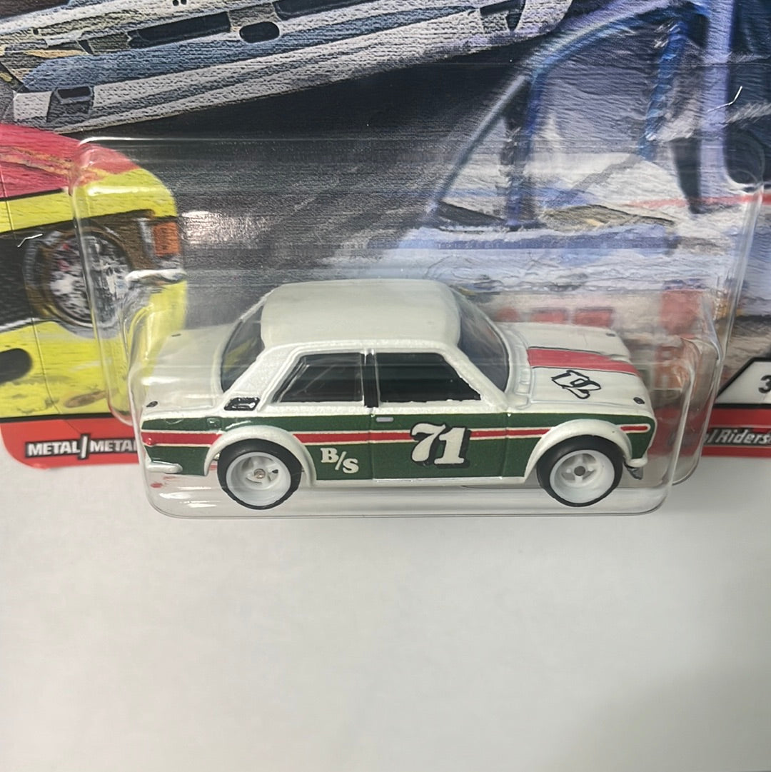 Hot Wheels Car Culture Door Slammers ‘71 Datsun 510 White & Green