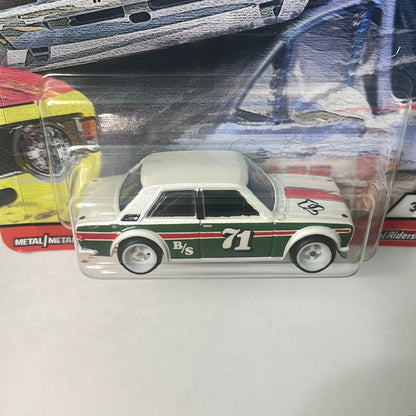 Hot Wheels Car Culture Door Slammers ‘71 Datsun 510 Green - Damaged Box