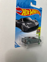 Hot Wheels 1/64 ‘17 Pagani Huayra Roadster Silver