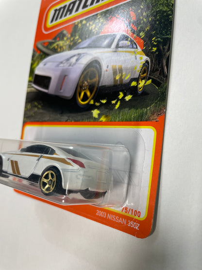 Matchbox 1/64 2003 Nissan 350Z White - Damaged Box