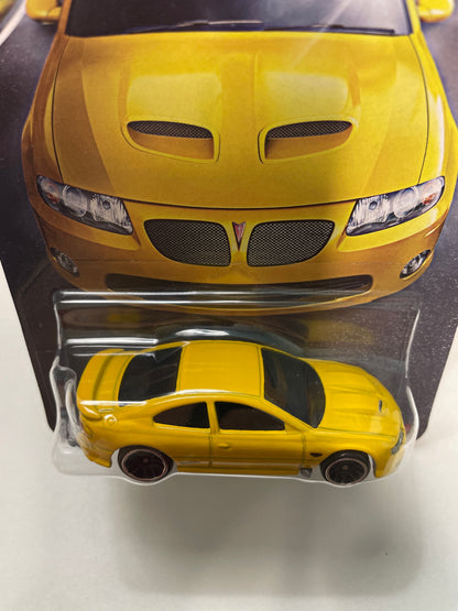Hot Wheels 1/64 Silver Series Pontiac '06 Pontiac GTO Yellow - JKY10 - Damaged Box