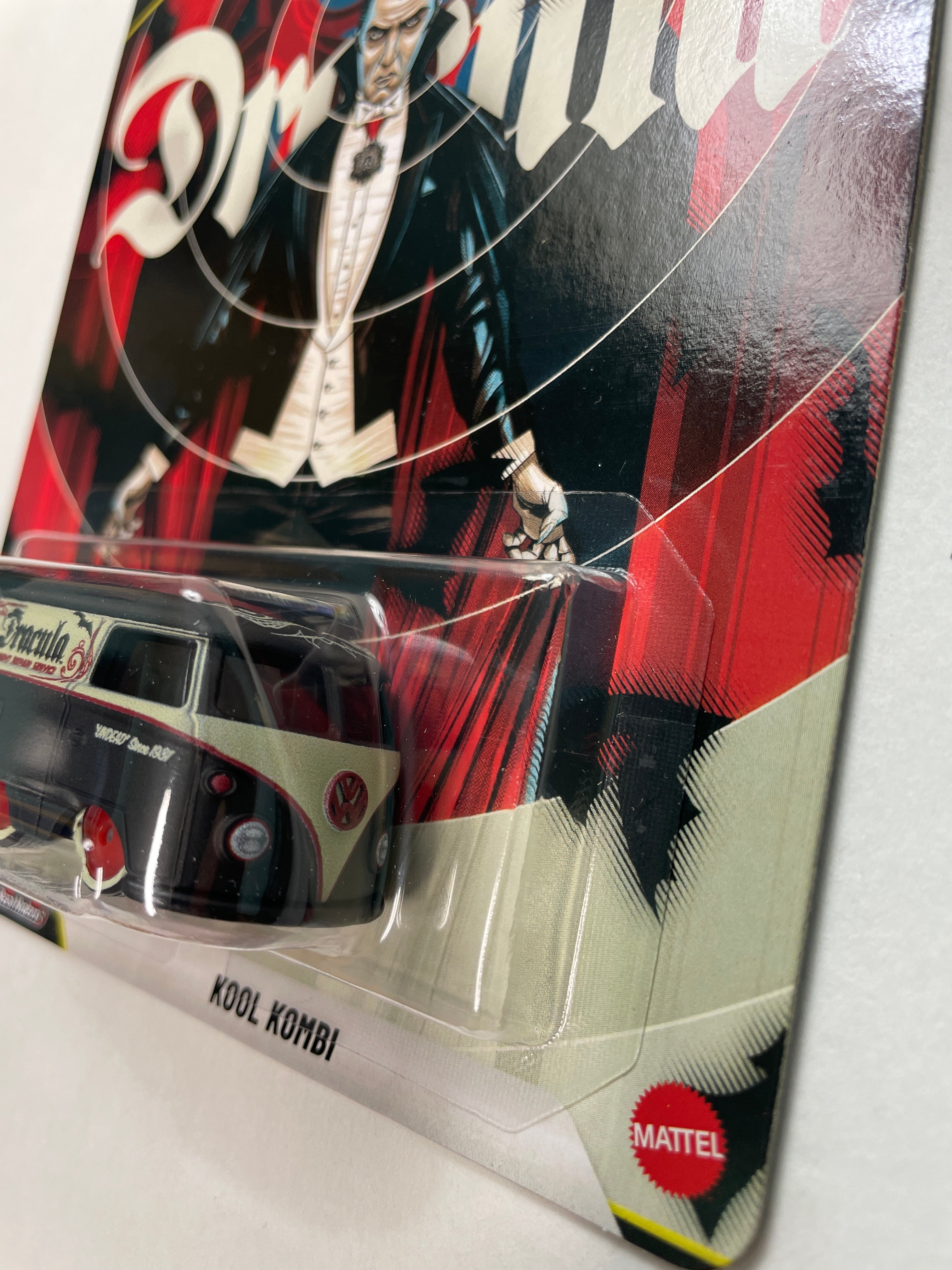 Hot Wheels 1/64 Pop Culture Dracula Kool Kombi Black - JHX01