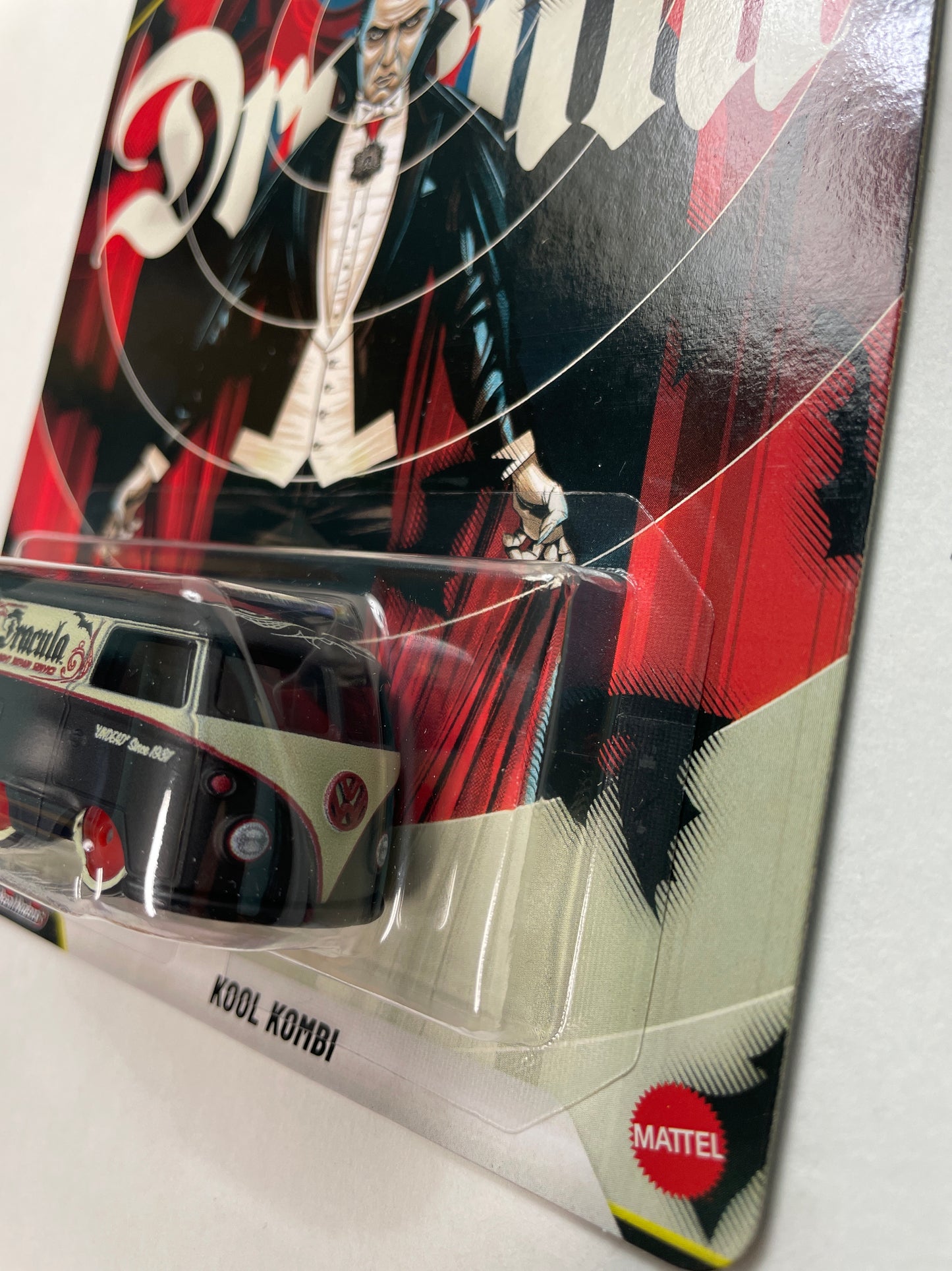 Hot Wheels 1/64 Pop Culture Dracula Kool Kombi Black - JHX01