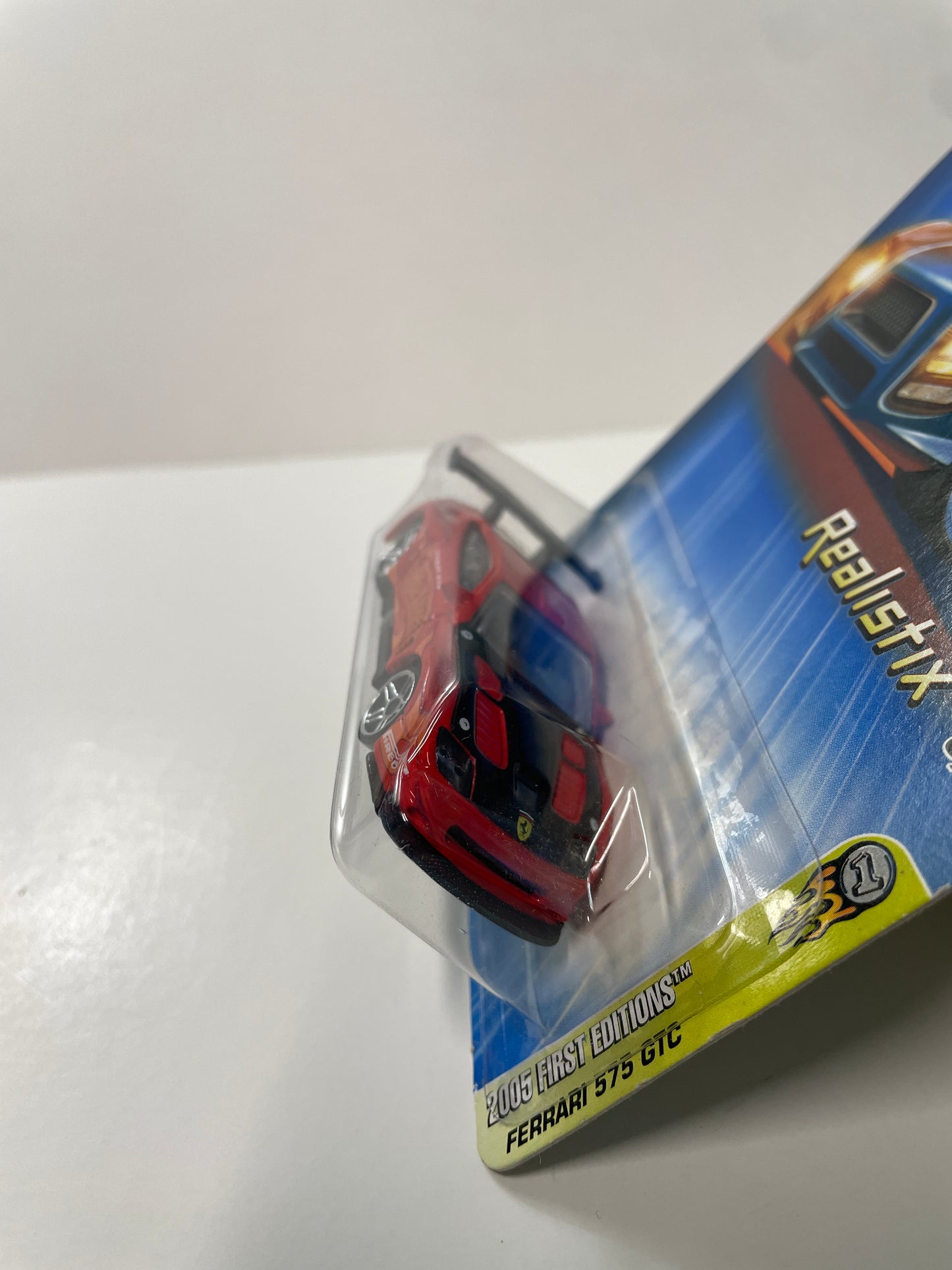 Hot Wheels 1/64 Ferrari 575 GTC Red - Damaged Box