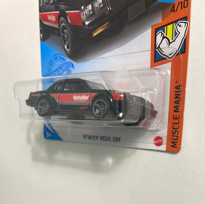 Hot Wheels 1/64 Kroger Exclusive ‘87 Buick Regal GNX Black - Damaged Box