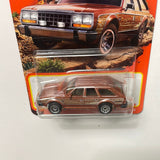 Matchbox 1/64 1980 AMC Eagle Brown - Damaged Card