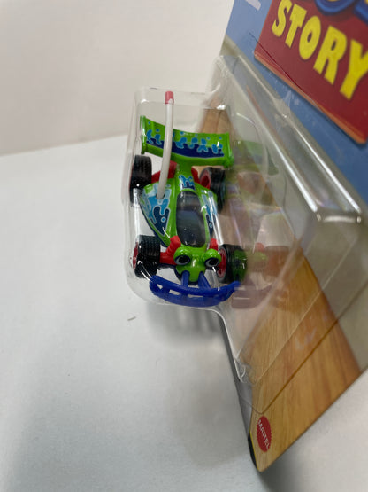 Hot Wheels 1/64 Pop Culture Toy Story RC Car/ Voiture Telecommandee Green - JHX00