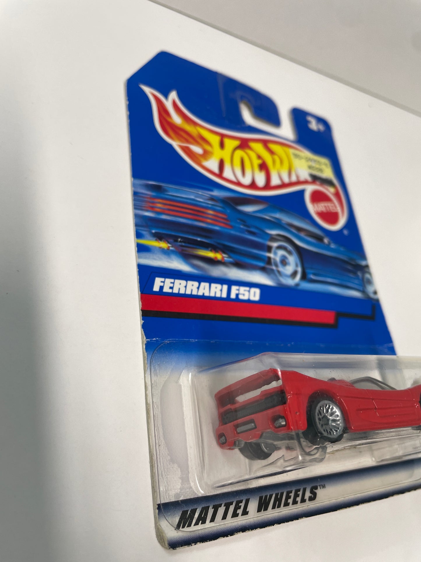 Hot Wheels 1/64 Ferrari F50 Red - Damaged Box
