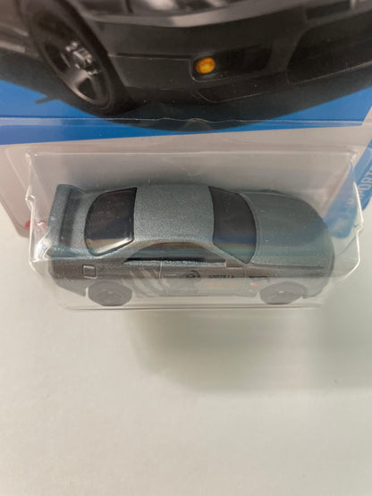 Hot Wheels 1/64 Godzilla Nissan Skyline GT-R (BCNR33) Grey - Damaged Box