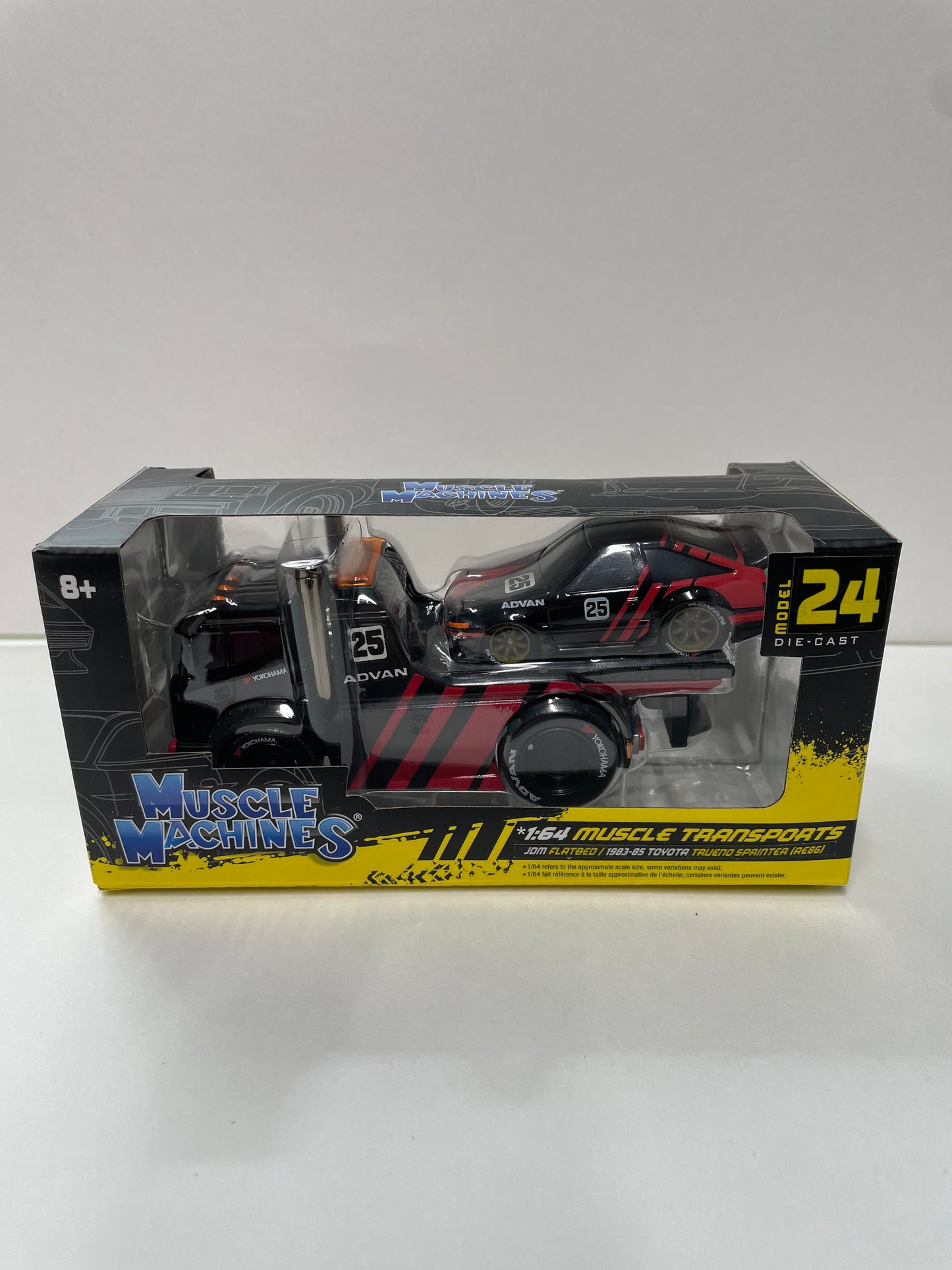 Muscle Machines 1/64 Muscle Transports JDM Flatbed / 1983-85 Toyota Trueno Sprinter (AE86) Red & Black - 11557