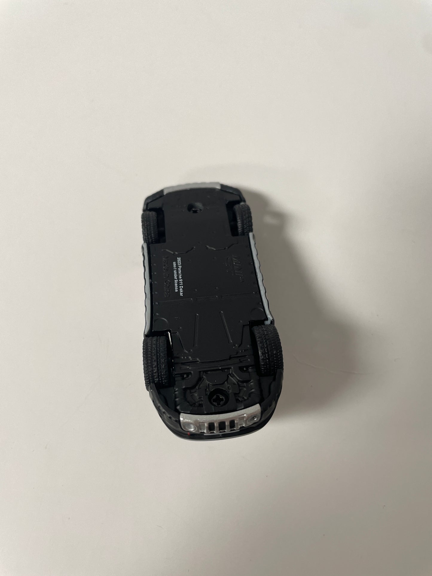 Mini GT 1/64 Porsche 911 Dakar Ice Grey Metallic "Rally 1978"  Red & Grey - MGT00964 - Damaged Car (read description)