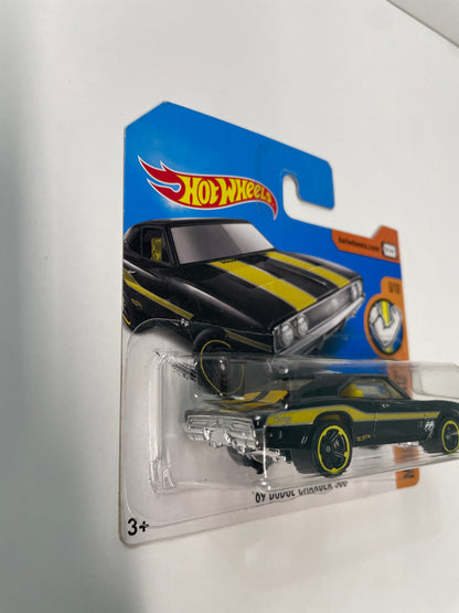 Hot Wheels 1/64 ‘69 Dodge Charger 500 Short Card Black - Damaged Box