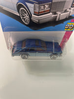 Hot Wheels 1/64 ‘82 Cadillac Seville Blue