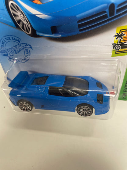 Hot Wheels 1/64 ‘94 Bugatti EB110 SS Blue - Damaged Card