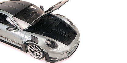 Minichamps 1/18 Porsche 911 GT3 RS-2023 Silver - 110 062044