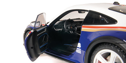 Minichamps 1/18 Porsche 911 Dakar 2022 Roughroads Blue & White