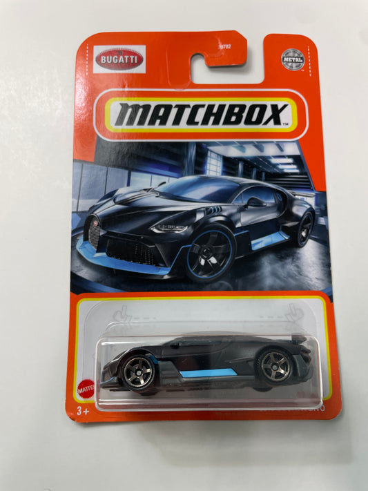 Matchbox 1/64 2018 Bugatti Divo Black & Blue - Damaged Box