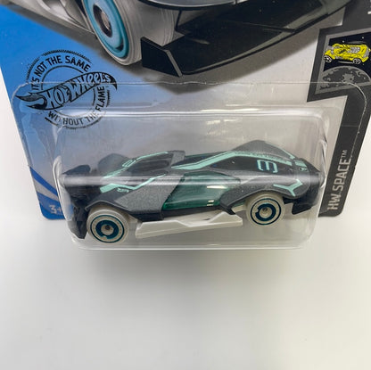 Hot Wheels 1/64 Treasure Hunt Cyber Speeder Grey