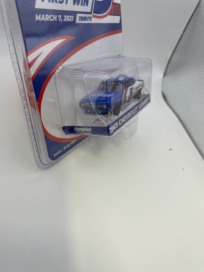 Greenlight 1/64 Hobby Exclusive Hendrick Motorsports Kyle Larson 1969 Chevrolet Camaro #5 White & Blue