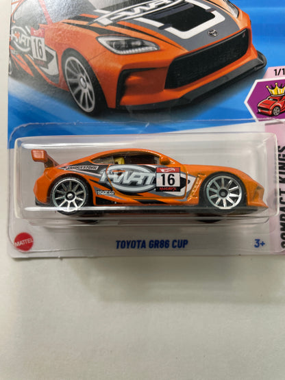 Hot Wheels 1/64 Toyota GR86 Cup Orange