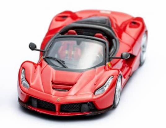 Street Buster 1/64 LaFerrari  Aperta F150 Red