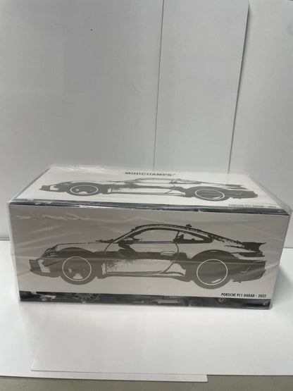 Minichamps 1/18 Porsche 911 Dakar 2022 Roughroads Blue & White