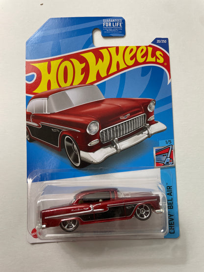 Hot Wheels 1/64 ‘55 Chevy Red - Damaged Box