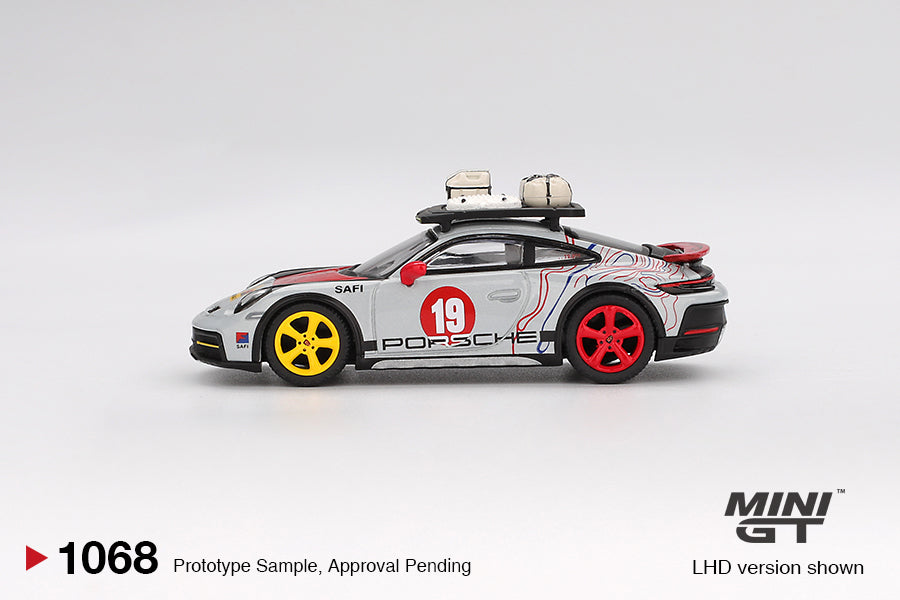 Mini GT 1/64 Porsche 911 Dakar "Uncle Rally" Grey - MGT01068