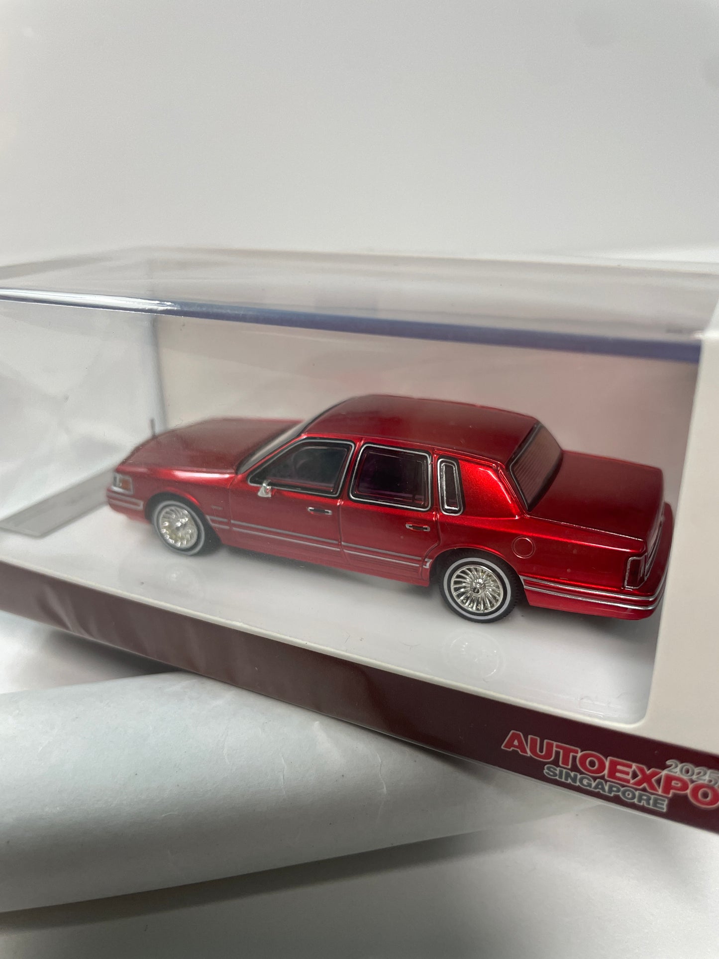 MK Miniatures 1/64 2025 Auto Expo Singapore Lincoln Town Car Red