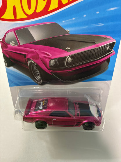 Hot Wheels 1/64 Legends Tour '69 Ford Mustang Boss 302 Pink