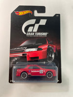 Hot Wheels 1/64 Gran Turismo Nissan Skyline GT-R R32 Red