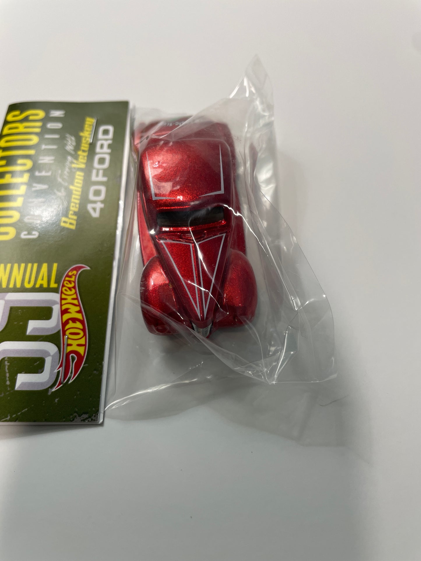 Hot Wheels 1/64 39th Annual Collectors Convention Los Angeles Dinner Baggie Car ‘40 Ford Red