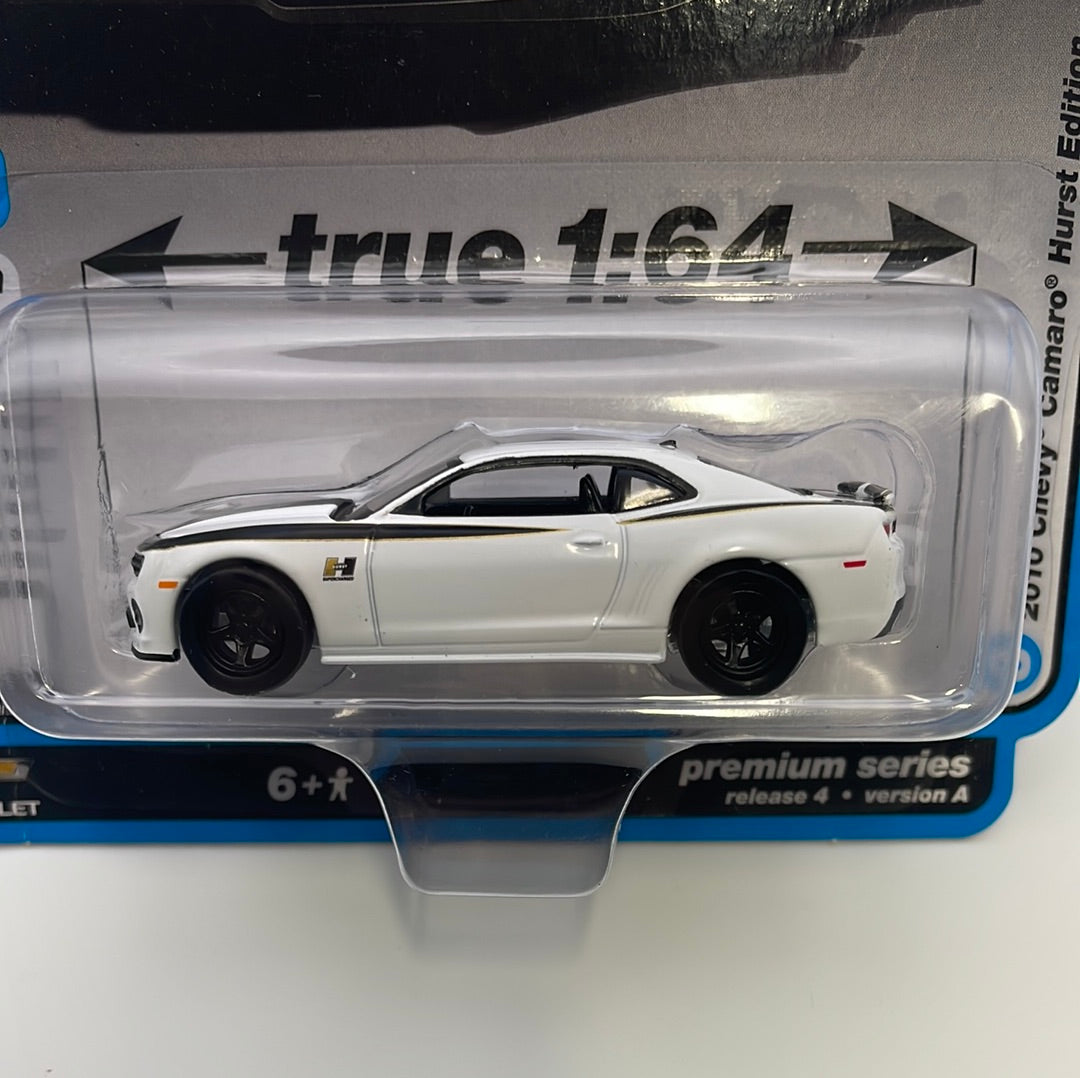 Auto World 1/64 Modern Muscle Version A 2010 Chevy Camaro Hurst Edition Summit White