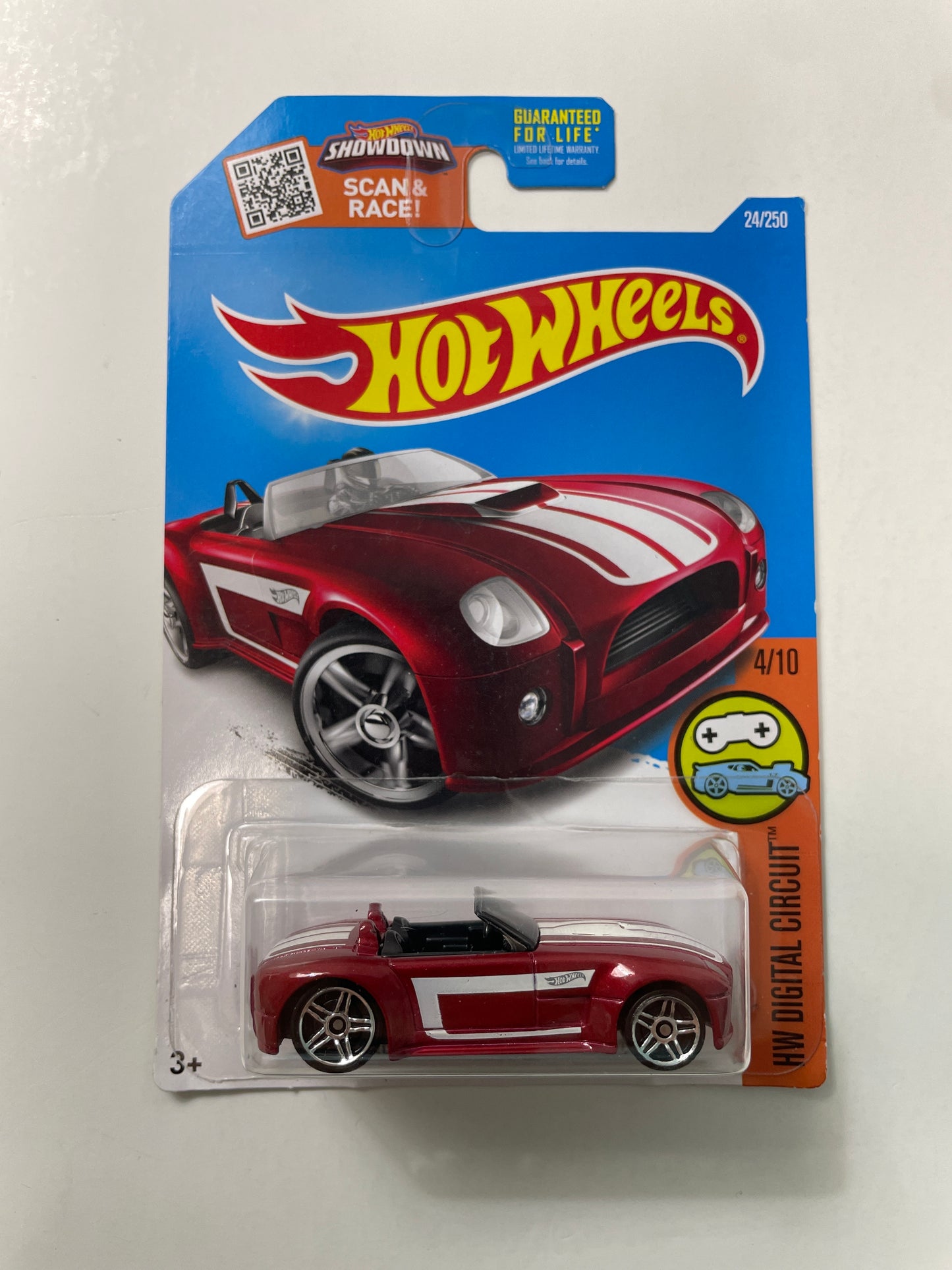 Hot Wheels 1/64 Ford Shelby Cobra Concept Red - Damaged Box