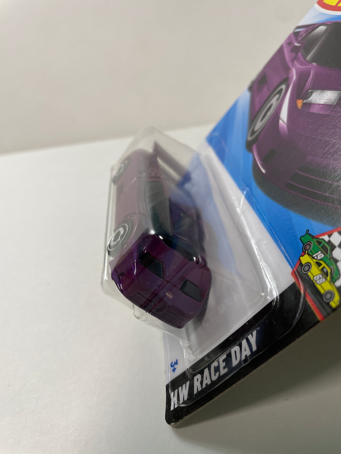 Hot Wheels 1/64 ‘94 Bugatti EB110 SS Purple - Damaged Box