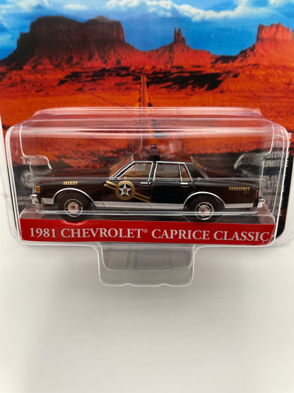 Greenlight 1/64 Hollywood Thelma & Louise 1981 Chevrolet Caprice Classic Black