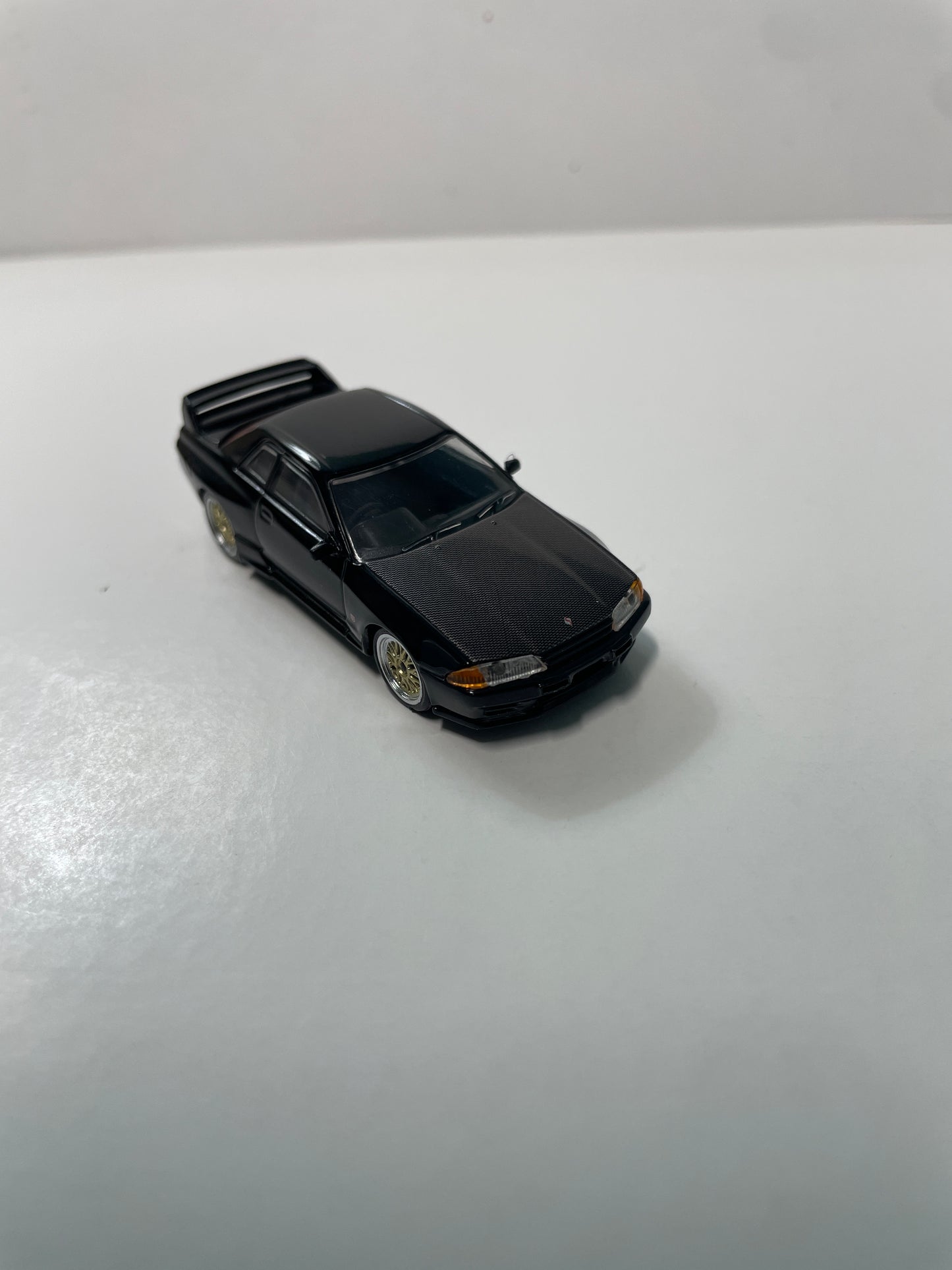 Mini GT 1/64 Nissan Skyline GT-R Black w/ BBS LM Wheel Black MGT00087-MJ - Loose w/ Damaged Box