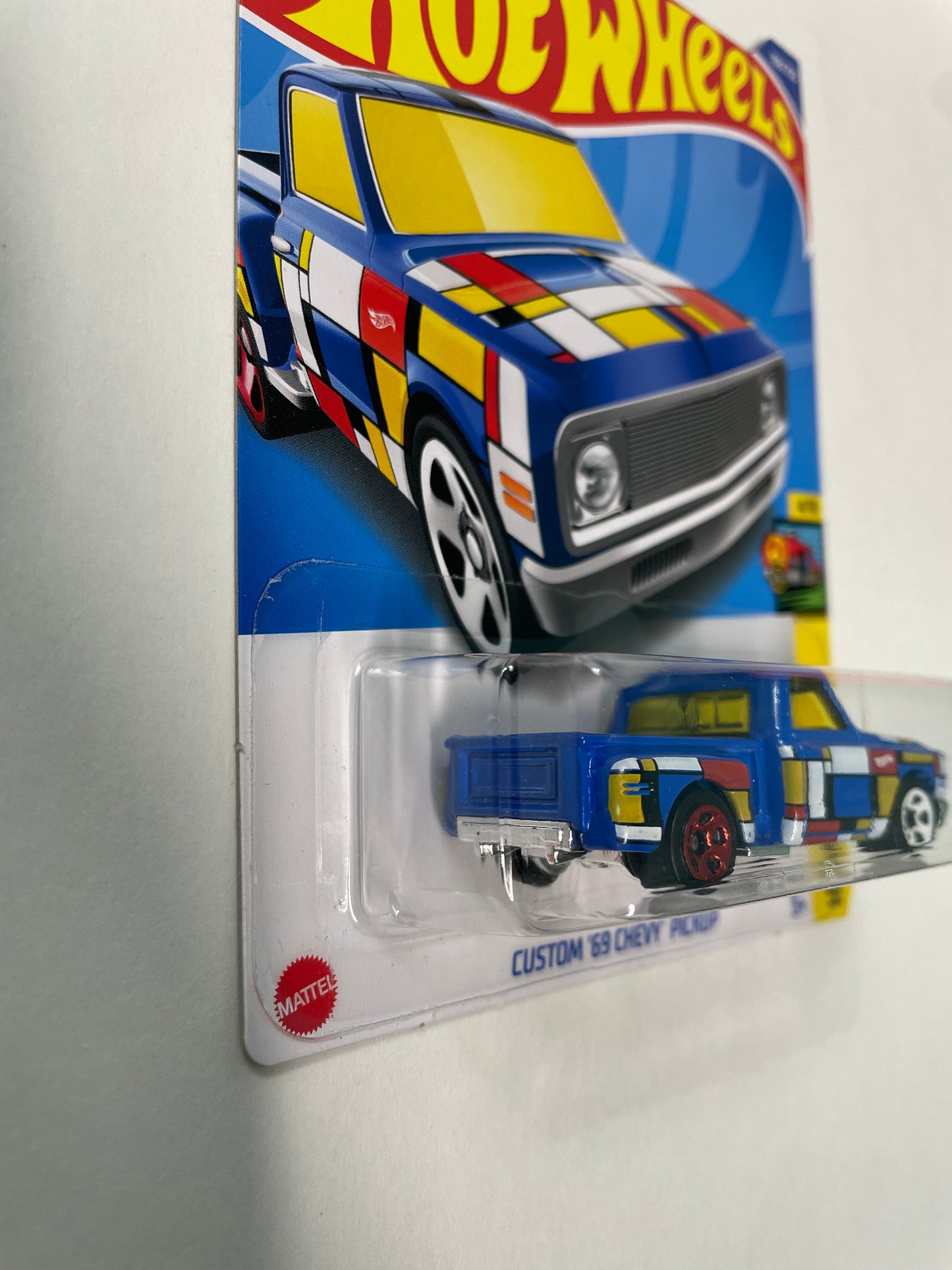 Hot Wheels 1/64 Custom ‘69 Chevy Pickup Blue