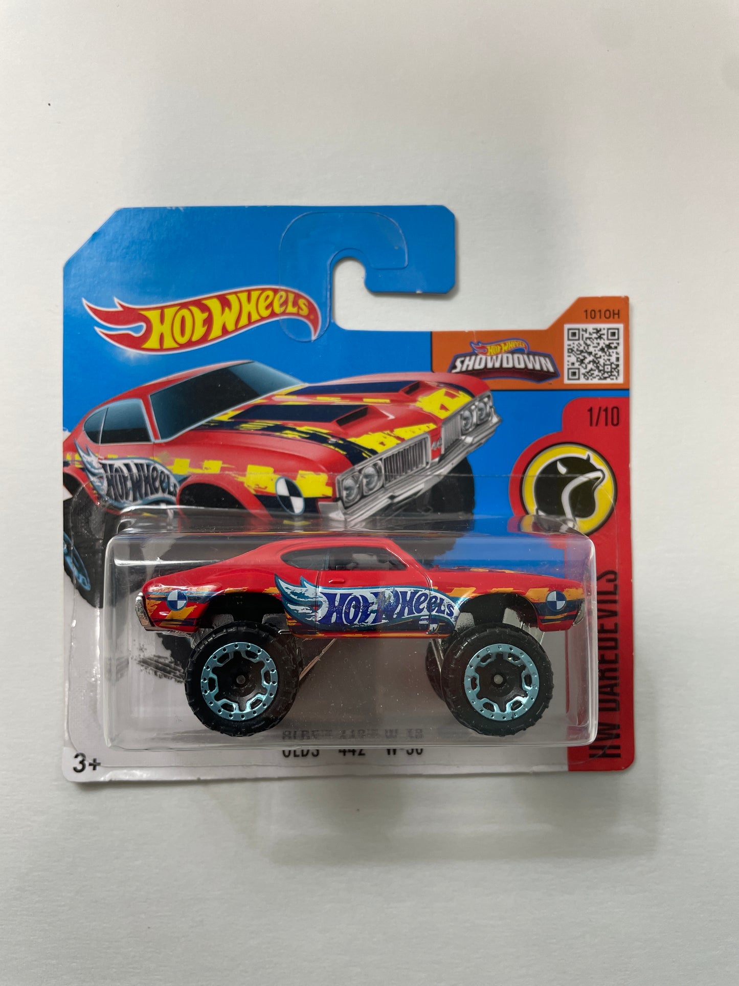 Hot Wheels 1/64 Oldsmobile 442 W-30 Short Card Red - Damaged Box