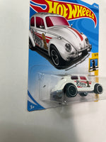 Hot Wheels 1/64 Volkswagen Beetle White