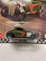 Hot Wheels 1/64 Boulevard Mix Z ‘32 Ford Green - Damaged Card