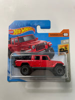 Hot Wheels 1/64 ‘20 Jeep Gladiator Short Card Red