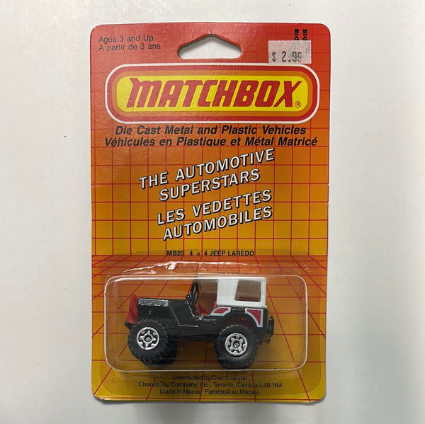 Matchbox 1/64 MB20 4X4 Jeep Laredo Black - Damaged Card