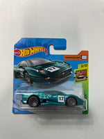 Hot Wheels 1/64 Jaguar XJ220 Short Card Green