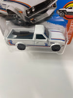 Hot Wheels 1/64 Datsun 620 Short Card White - Damaged Card