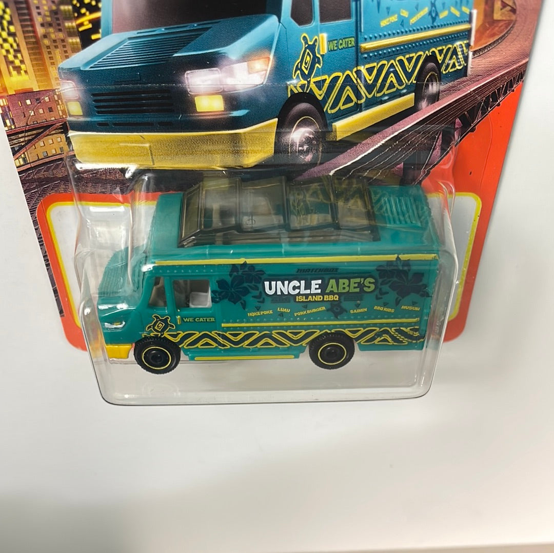 Matchbox 1/64 Chow Mobile ll Green & Yellow