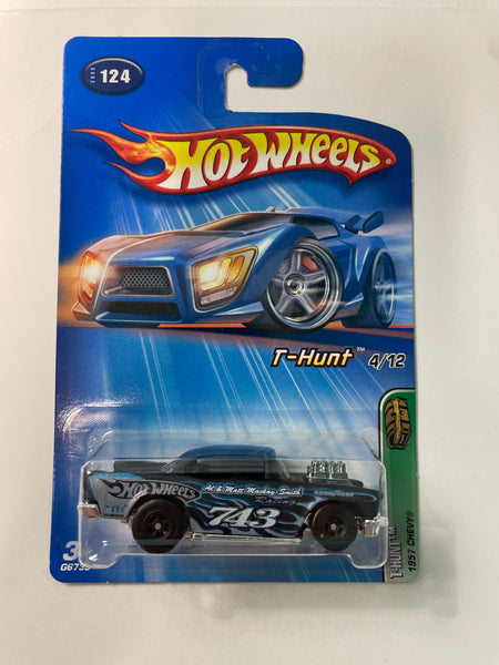 Hot Wheels 1/64 Treasure Hunt 1957 Chevy Black