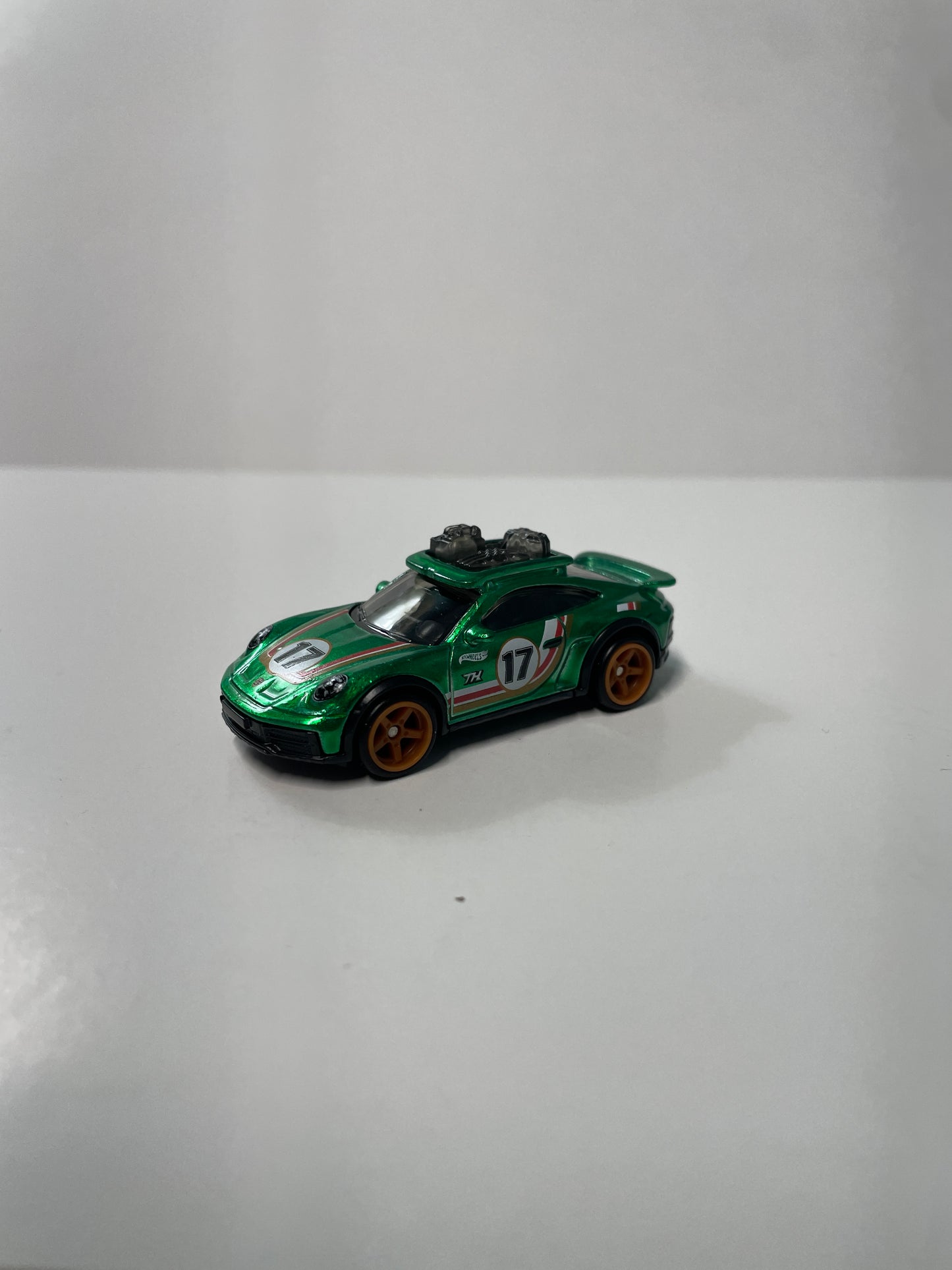 *Loose* Hot Wheels 1/64 Super Treasure Hunt Porsche 911 Rallye Dakar Green