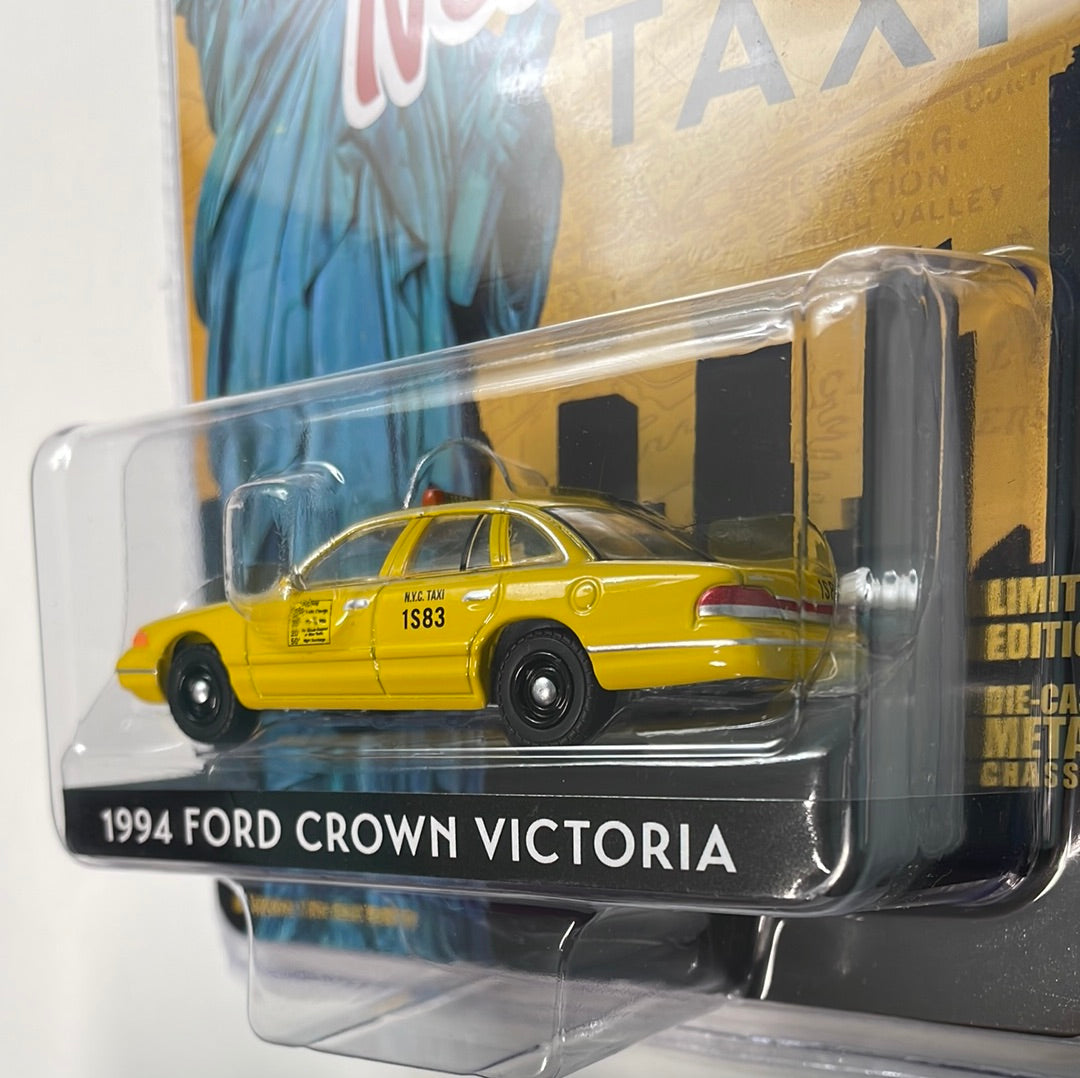 Greenlight 1/64 Hobby Exclusive New York Taxi 1994 Ford Crown Victoria  Yellow