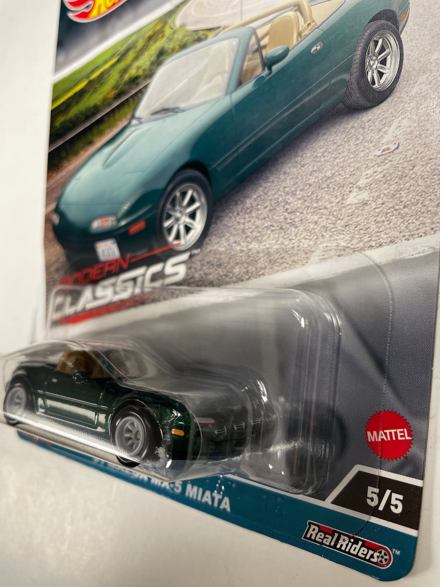 Hot Wheels 1/64 Car Culture Modern Classics ‘91 Mazda MX-5 Miata Green - Damaged Box